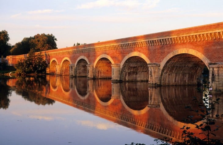 Puente Canal Du Cacor, Francia 