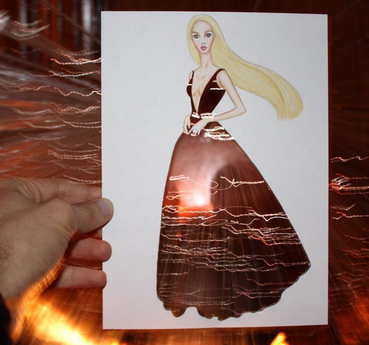 ilustración mujer con vestido hecho de efecto luminoso