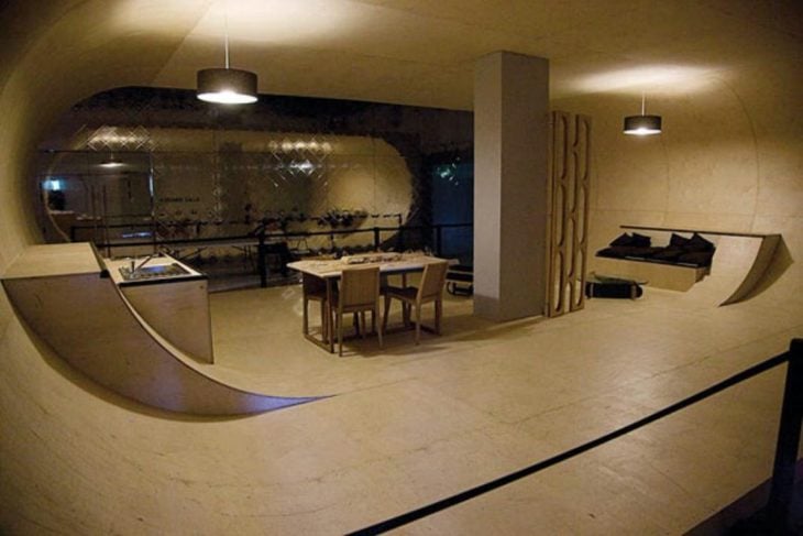 skate interior